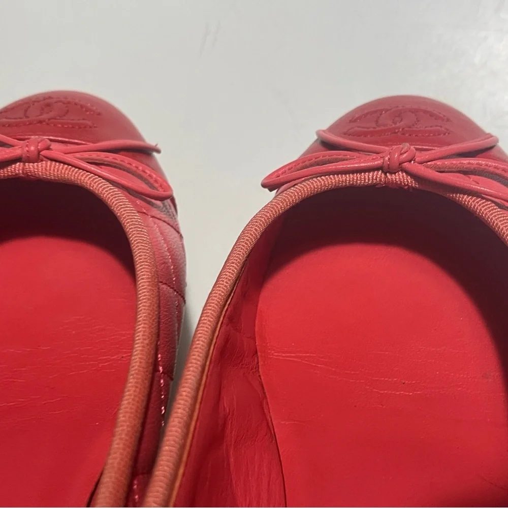 CHANEL Women's Vibrant Red Flats